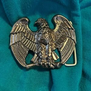 Vintage 1980s AVON Perched Eagle Metal Belt Buckle